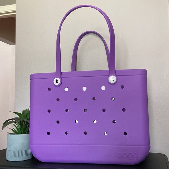 BOGG BAG Accessories Bogg Bag Purple Euc Like New Original Poshmark